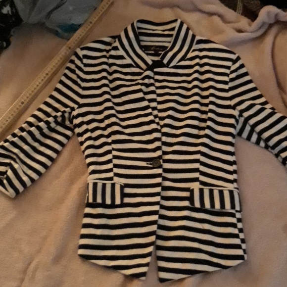 MONTEAU SIZE SMALL STRIPE JACKET - Picture 1 of 2